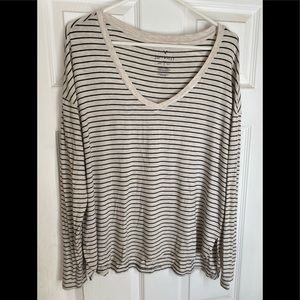 🌟American Eagle long sleeve top